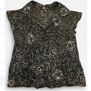 Sunny Taylor Black and White Floral Blouse